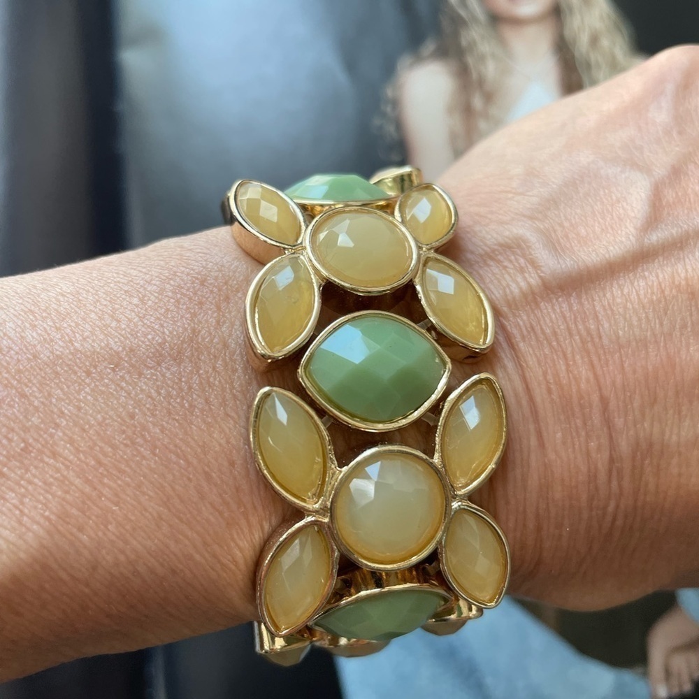 Banana Republic stretchy bracelet - Picture 5 of 5
